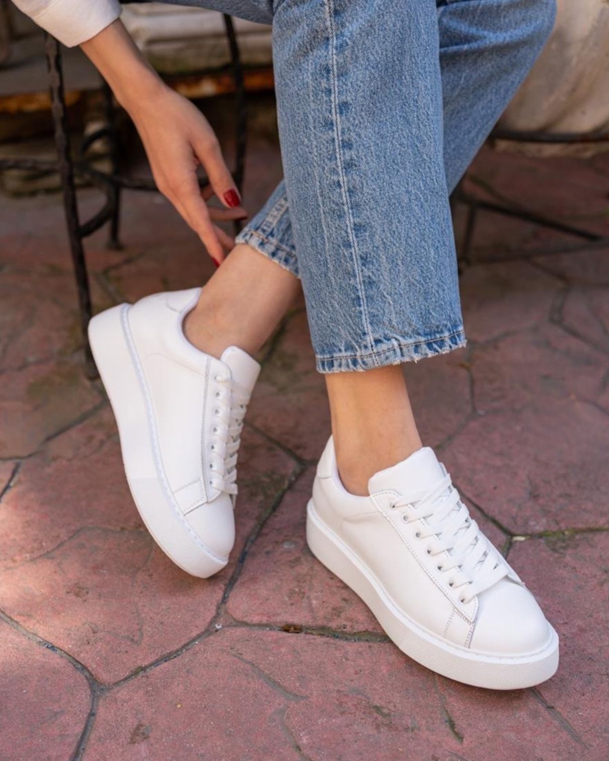 Gray helmet for bikers