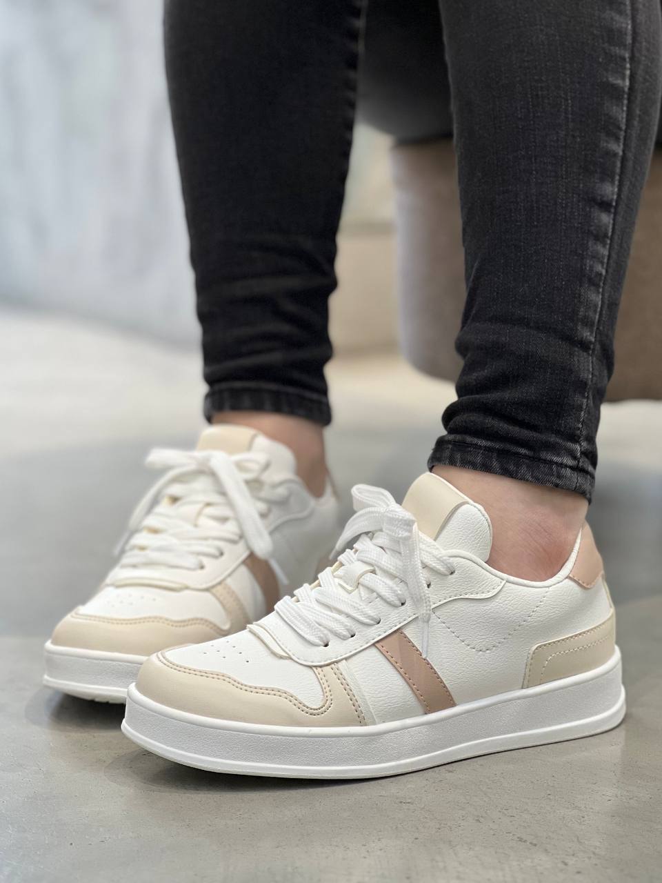 Gray helmet for bikers