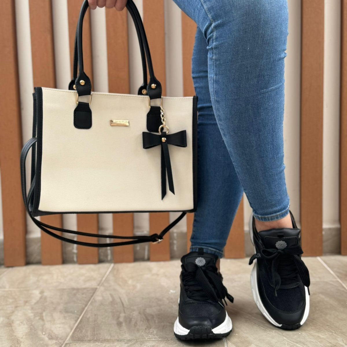 Zapatillas para dama TAHIMA