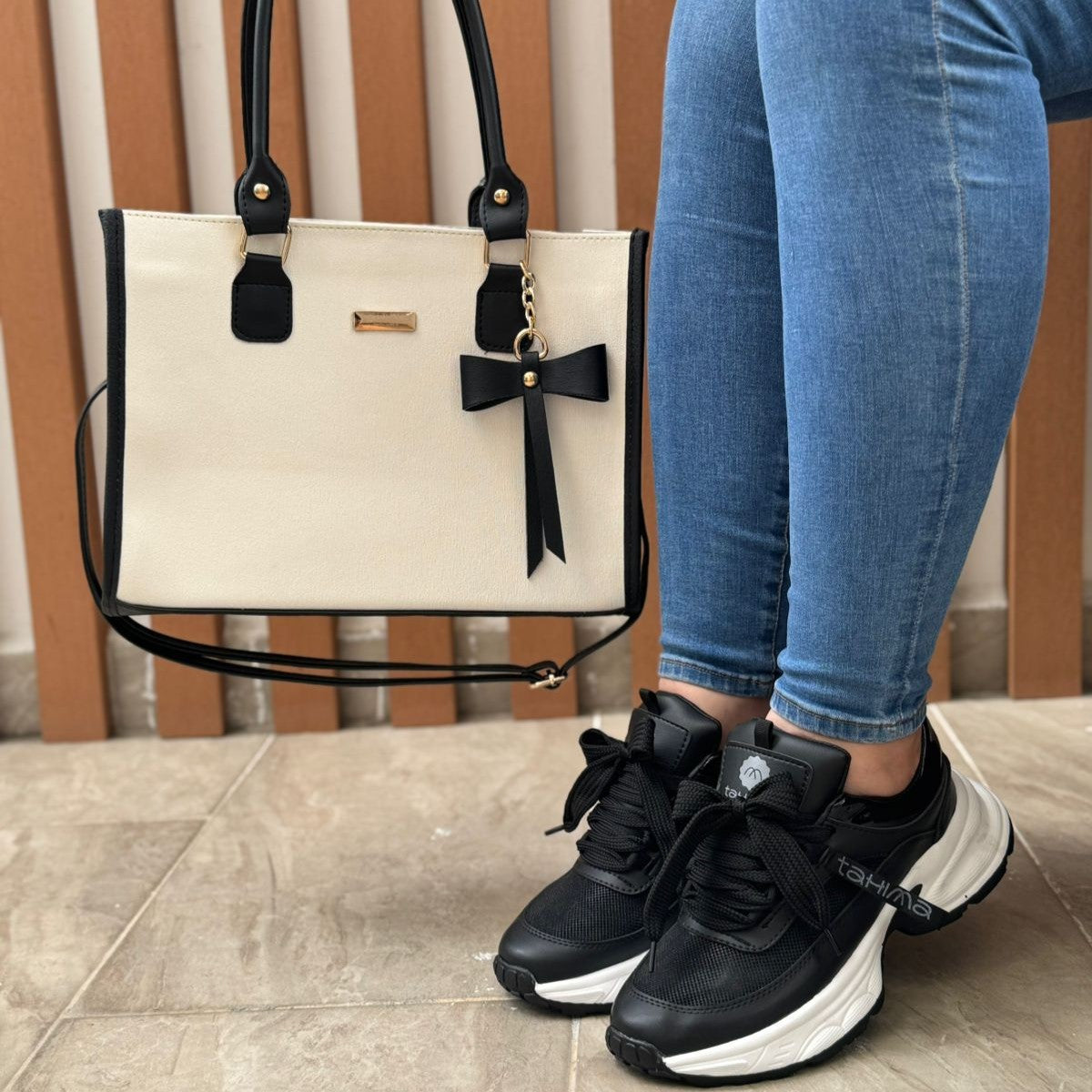 Zapatillas para dama TAHIMA