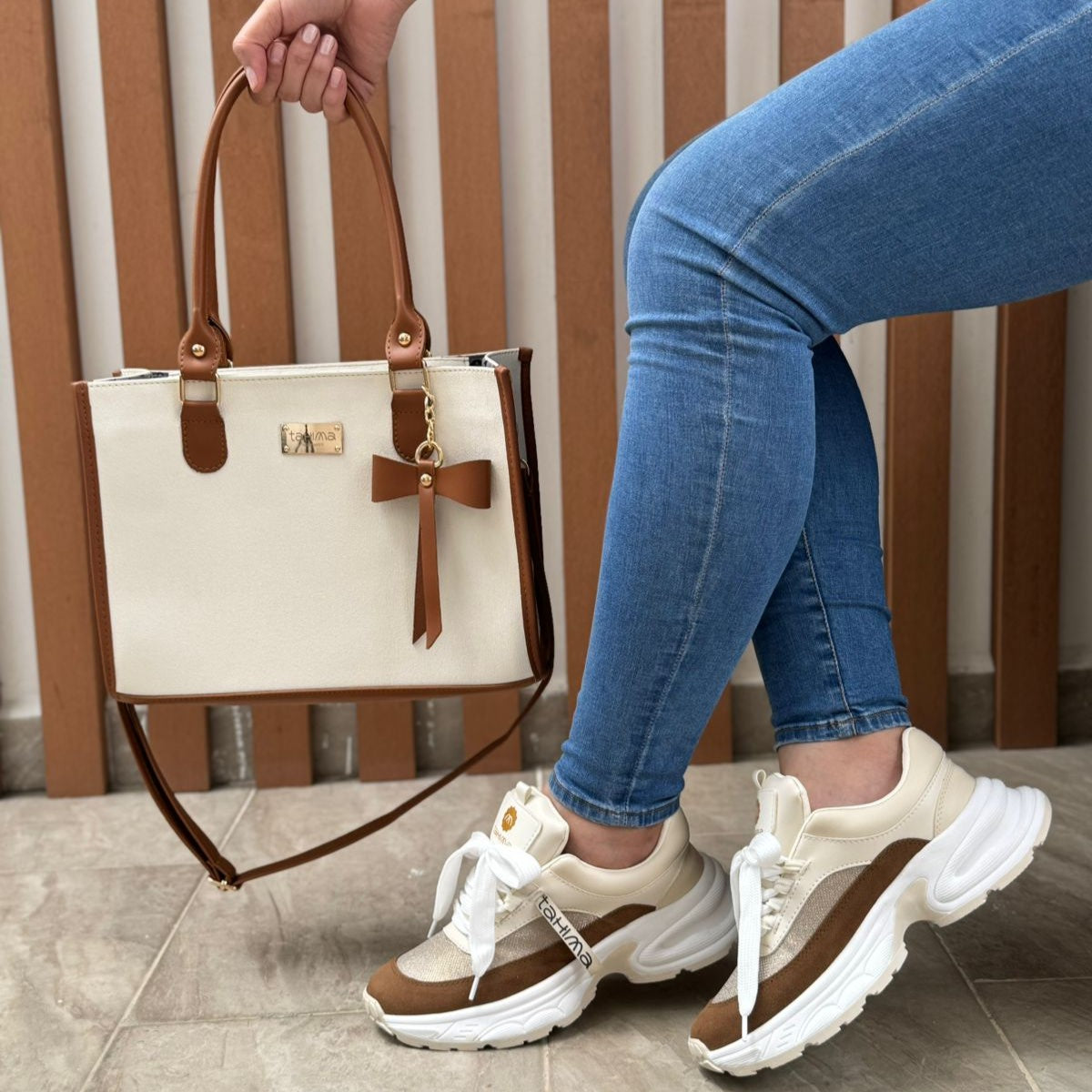 Zapatillas para dama TAHIMA