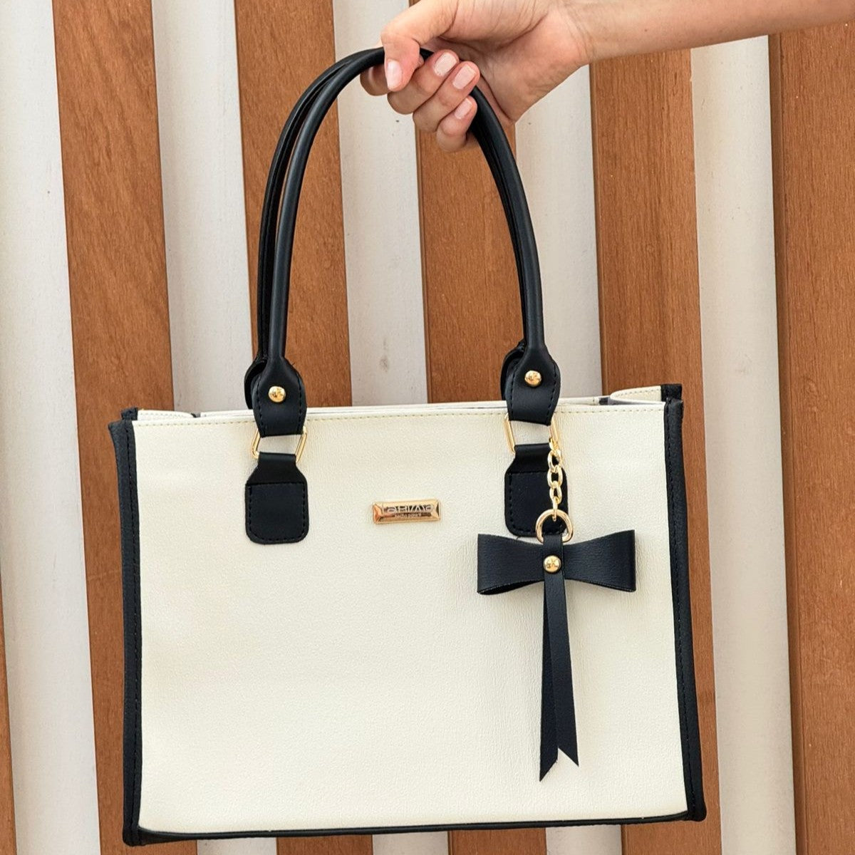 ¡Combo Exclusivo: Zapatillas + Bolso!