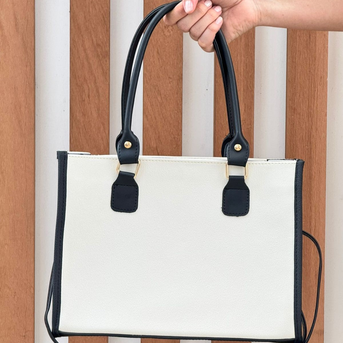 ¡Combo Exclusivo: Zapatillas + Bolso!