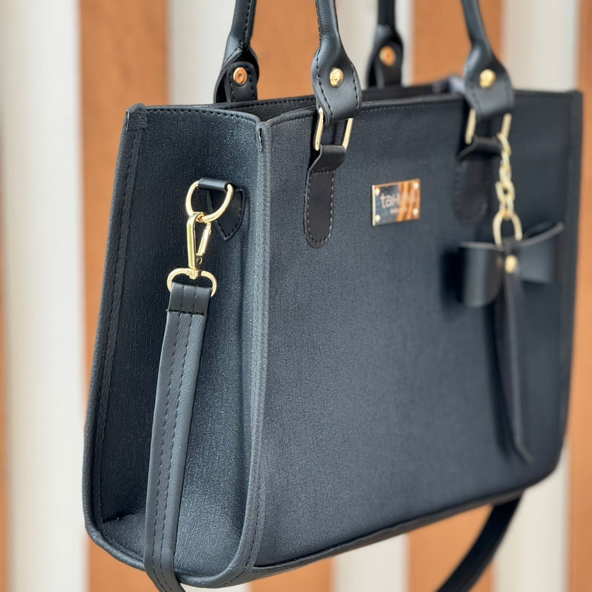 ¡Combo Exclusivo: Zapatillas + Bolso!