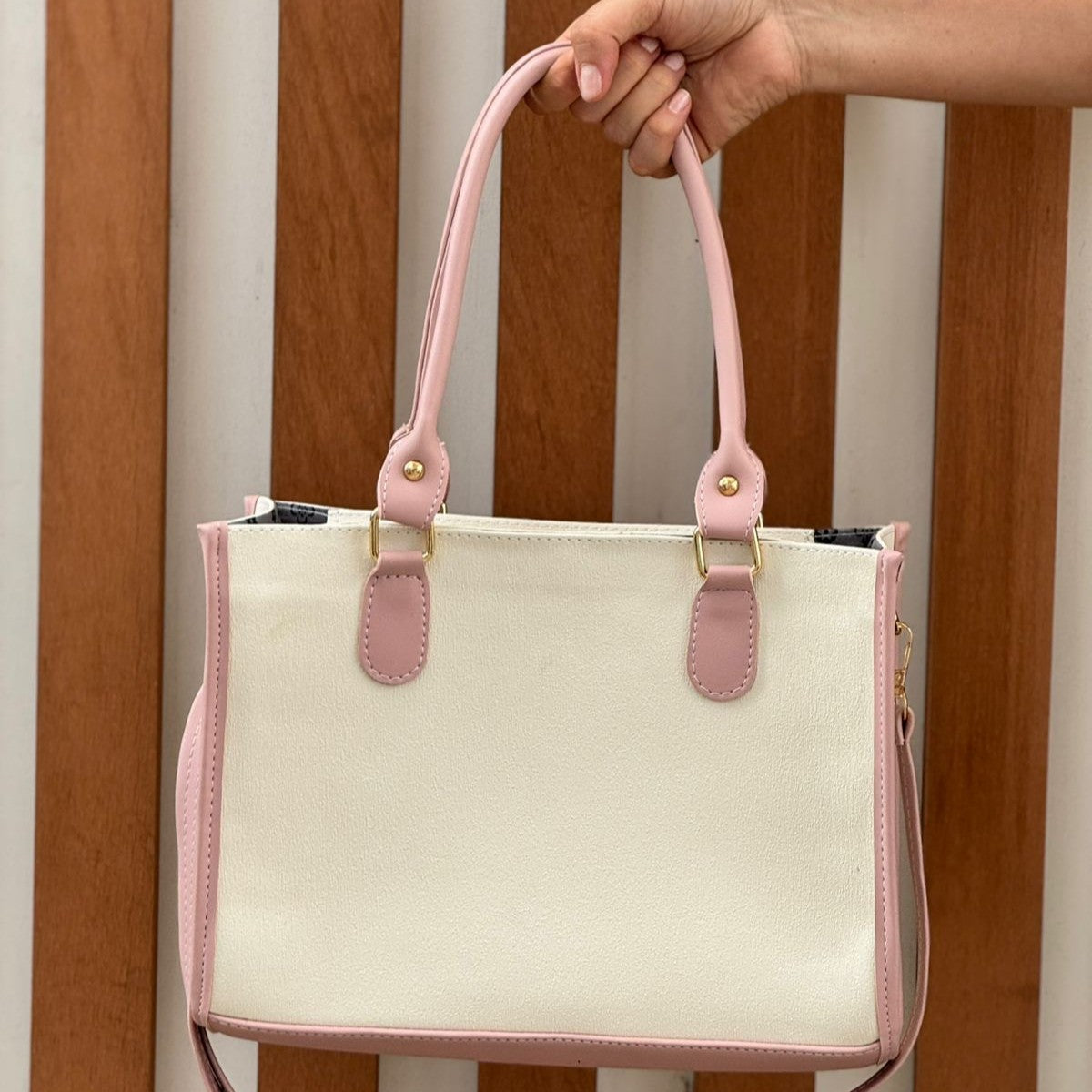 ¡Combo Exclusivo: Zapatillas + Bolso!