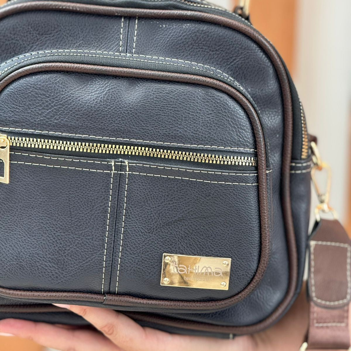 ¡Combo Exclusivo: Zapatillas + Bolso!