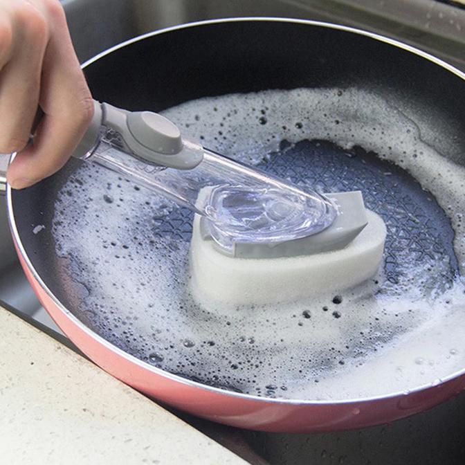 Clean brush (cepillo multiusos con dispensador de jabón)